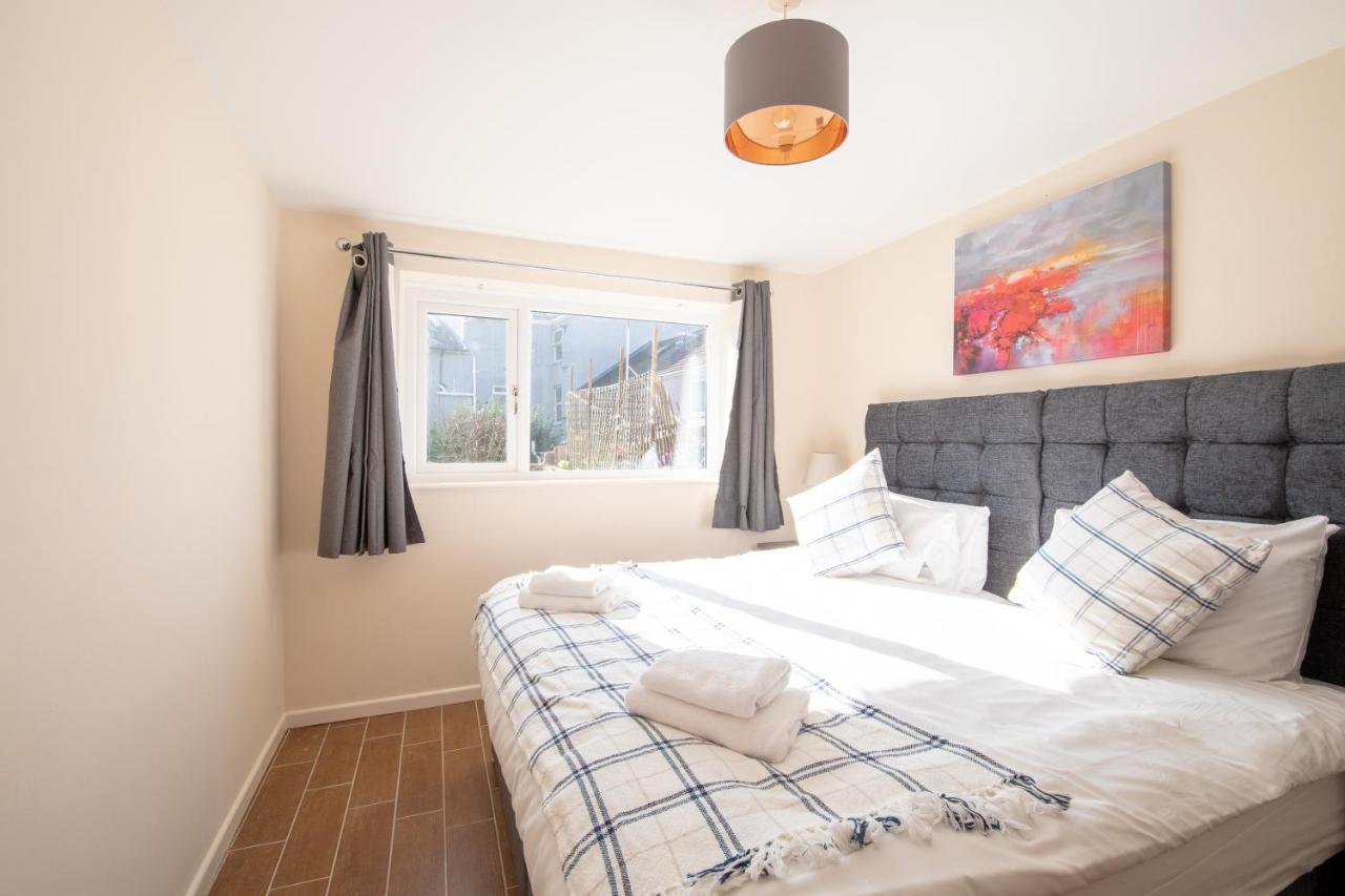 Host & Stay - Hanover Apartment Суонси Экстерьер фото